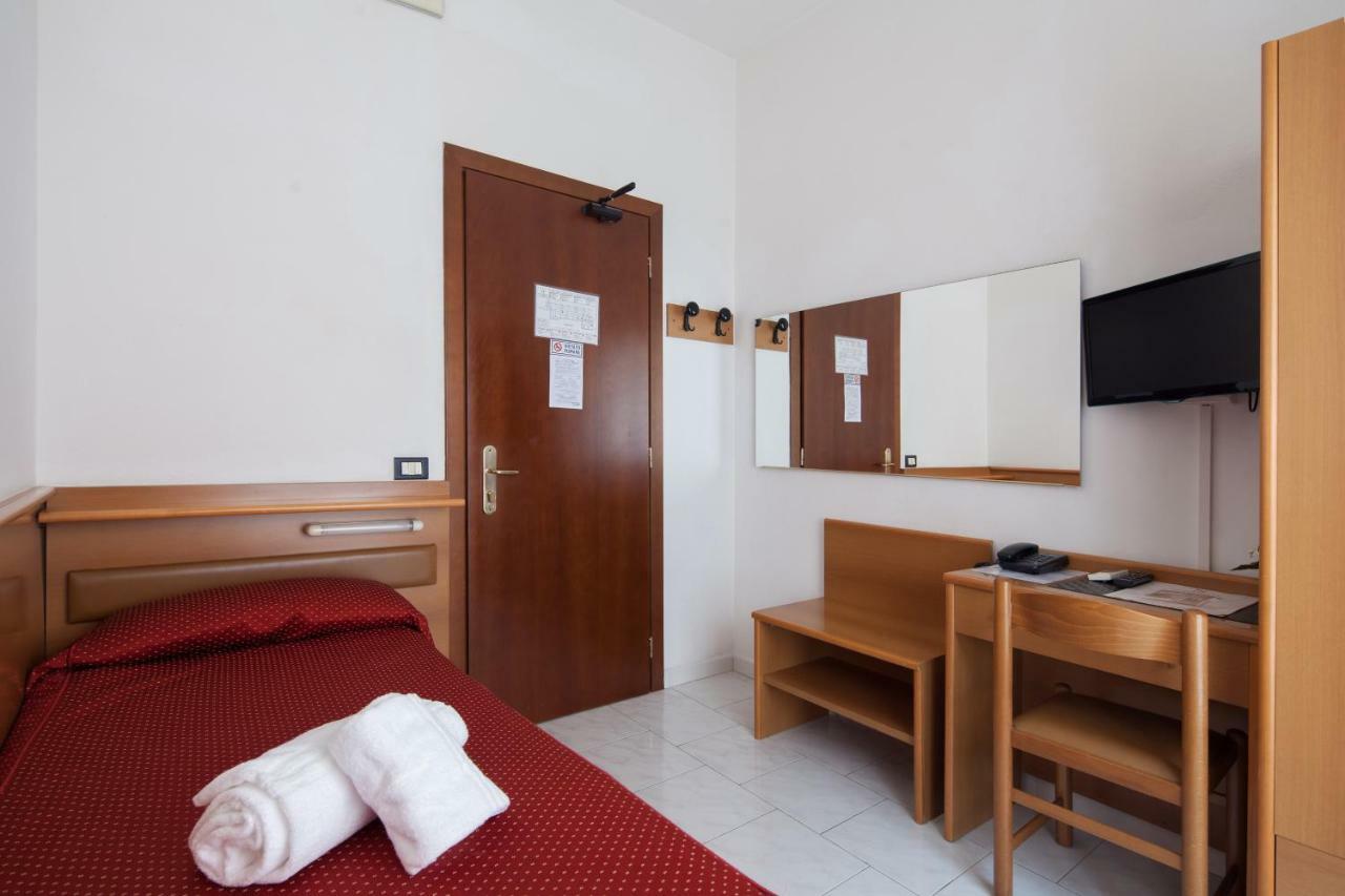 Nella Hotel